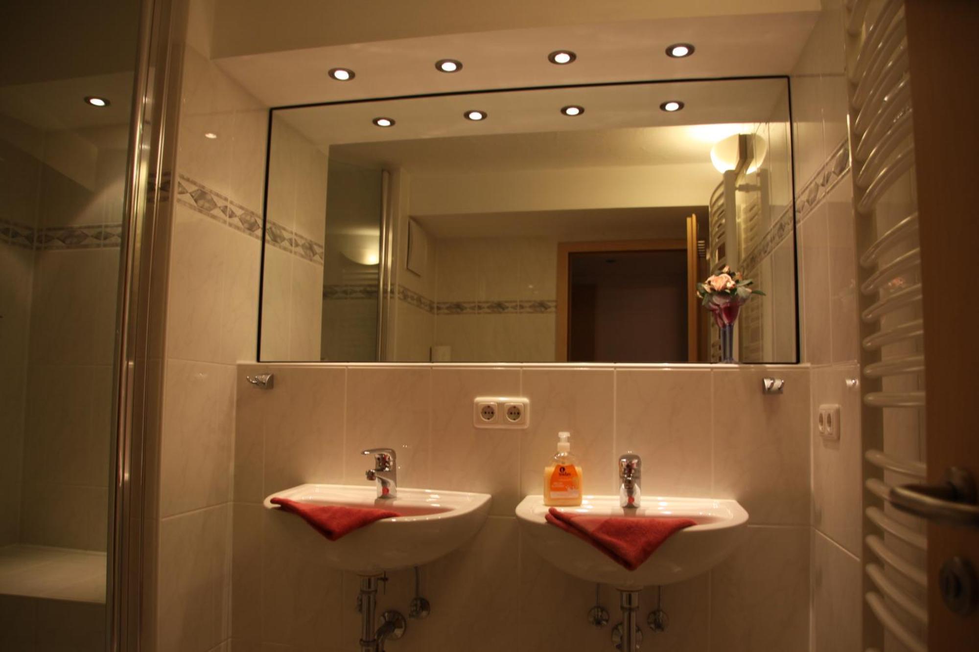 Ferienwohnung Am Zierhutbach Kranzberg Митенвалд Екстериор снимка